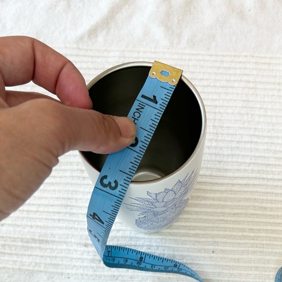 Hawaii Limited Patagonia x MiiR Collaboration Tumbler - Picture 9 of 10